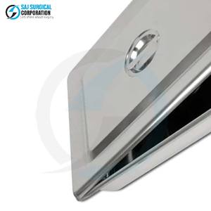 Plateau à instruments manuel autoclavable en acier inoxydable avec couvercle, utilisation polyvalente pour la stérilisation et le stockage sécurisé des instruments - Product Image 6