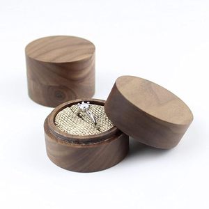 Boîte à bagues recyclable en papier Boîte de rangement de bijoux exquis Haut de gamme en noyer noir Bague en bois massif Boucles d'oreilles Boîte à bijoux en bois de luxe - Product Image 6