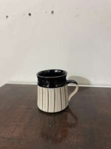 Vintage Style Handmade Porcelain Coffee Mug with Solid Pattern Reactive Glaze Comfortable Handle for Daily Use - Product Image 4