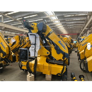 Grúa hidráulica articulada telescópica GSQZ330 montada en camión - Product Image 4