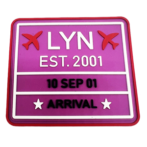 Écussons en caoutchouc PVC écologiques à coudre, couleur et logo personnalisés, faible MOQ 50 pièces, forme alphabet, étiquettes tactiques pour sacs, en vrac, souvenirs du Royaume-Uni - Product Image 4