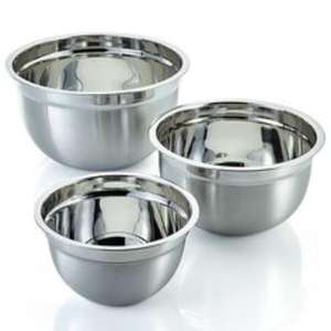 Elegante tazón de acero inoxidable para servir con un diseño profundo para mezclar ensaladas, servir pasta o presentar comidas grandes - Product Image 3