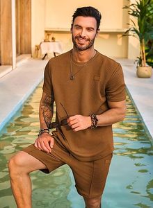 Ensembles de survêtements pour hommes Shorts Polos à fermeture éclair quart de tour Shorts de dessous Tenues de sport Ensembles décontractés d'été Ensembles courts confortables - Product Image 2