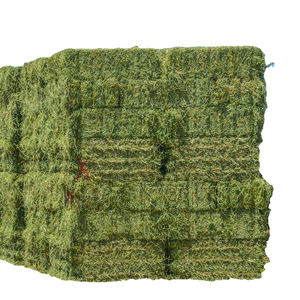 Vendedores internacionales Timothy Hay & Alfalfa Pellets de heno para peces, perros, cerdos, cosas de alimentación de animales en embalaje de bolsa - Product Image 5