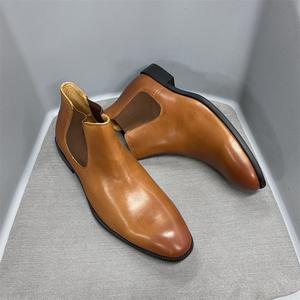 Bottines Chelsea en cuir rétro avec amorti souple pour hommes, idéales pour les événements à thème vintage et les tenues de bureau - Product Image 5