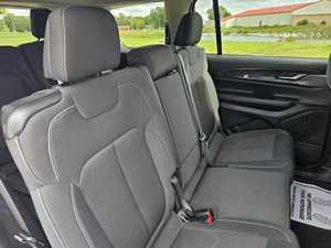 Jeep Grand Cherokee 2023 Usado en Buen Estado - Product Image 4