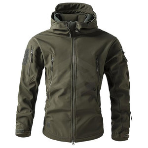 เสื้อแจ็คเก็ตยุทธวิธีสำหรับผู้ชาย ระบายอากาศได้ดี คอตั้ง ปรับแต่งได้ เหมาะสำหรับกิจกรรมกลางแจ้ง ใส่ได้ในฤดูหนาว ผลิตในปากีสถาน ขายดี - Product Image 1