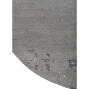 Alfombra Kavi Grey Lu-9031 (Cs-01)(Fr) Anudada a Mano de Lana y Seda de Bambú con Patrón Abstracto para Habitación de Adolescentes o Pasillo, en Negro y Gris - Product Image 4