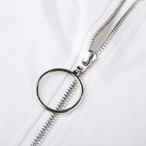 Hoodies courts, crop top à capuche noir pour femmes, 1 pièce, court, polyester, imprimé, motif, automne, tricoté, uni, teint, à capuche - Product Image 5