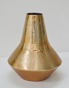 Jarrón de Flores Moderno y Elegante de Aluminio Premium con Textura Martillada en Tono Cobre, Estilo Único, Ideal para Bodas - Product Image 3