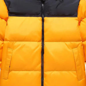 Veste d'hiver matelassée pour homme en toile de qualité supérieure avec impression de logo personnalisé sur le devant, imperméable et respirante, vente en gros 2022 - Product Image 5