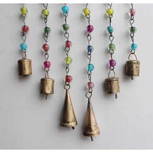 Campanilla de Viento Bohemia de Hierro con Cuentas, Artesanía Metálica India, Atrapasueños Decorativo Colgante con Función - Product Image 3