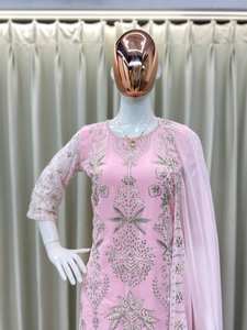 Top de lentejuelas bordadas a la moda de diseñador personalizado con Plaza Dupatta a juego para fiestas festivas étnicas elegantes para ocasiones de fiesta - Product Image 2