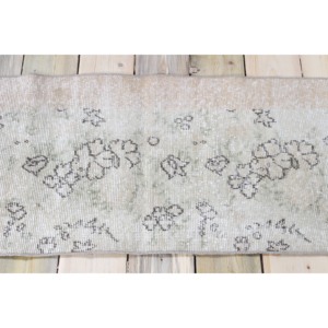 Tapis vintage 1,7x3,3 pieds, tapis turc en laine vert et marron à motifs floraux - Product Image 3