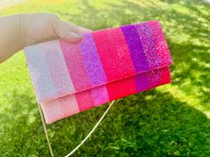 Bolso de mano de noche con cuentas, bolso bordado con cuentas y diseño único hecho a mano - Product Image 4