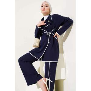 ชุดท่อ2ชิ้นลายดอกไม้สีน้ำเงินเข้ม - Product Image 1