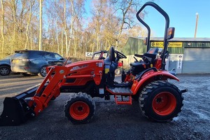 Tracteur compact CX2510 Kioti 4WD 70HP avec moteur à transmission par engrenages, boîte de vitesses et pompe - Tracteur agricole à haute productivité - Product Image 4