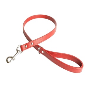 Laisse pour chien Laisse pour chien rouge fantaisie en cuir italien pur durable - Product Image 1