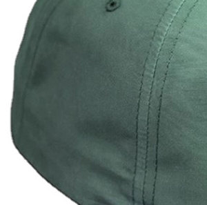 Gorra snapback de 5 paneles de nailon impermeable naranja de alta calidad, hecha a medida y con elegante detalle de cuerda, fabricada en Pakistán. - Product Image 6