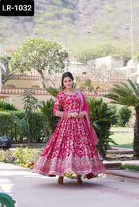 Robe Jacquard en Viscose de Style Indien et Pakistanais avec Paillettes Brodées Travail et Soie Russe Dupatta pour Femmes Robes - Product Image 2