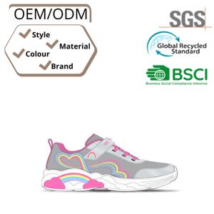 Chaussures de sport pour enfants personnalisables, chaussures de course respirantes en mesh Fly-Knit avec empeigne en PU - Product Image 4