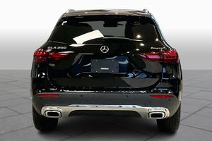 Mercedes-Benz GLA 250 AWD 4MATIC d'occasion 2025 - faible kilométrage - Product Image 4