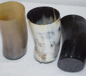 Copa de Vino o Cerveza de Cuerno de Búfalo Clásica Personalizada de Lujo, Tallada a Mano, Natural, Roja, Apta para Lavavajillas, de Alta Calidad - Product Image 3