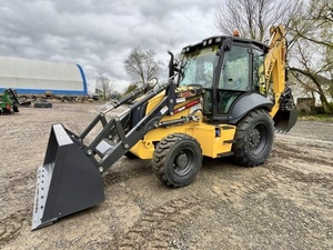 2023 Hollan B95D Skid Steer Loader avec chargeur frontal d'occasion 4 heures de roulement de moteur Core Component Bucket Attachments-Tractor Zoom - Product Image 2