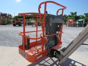 2013 E450AJ Articulating Boom Lift Reliable Construction Equipment Ready for Export - Product Image 3