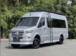 Más Vendidos: Autocaravanas de Segunda Mano 2021 2022 USADAS 2024 Midswestts Designns Claass-B R...V PASSAGEES 170STD R...V Campingg Motorhomees - Product Image 2