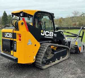 รถตักล้อยางดีเซล JCB 150T Eco ประสิทธิภาพสูง พร้อมอุปกรณ์ตัดไม้ FAE กำลัง 55 กิโลวัตต์ ความจุบุ้งกี๋ 0.31 ลูกบาศก์เมตร - Product Image 1