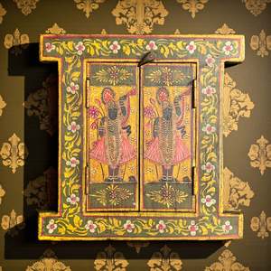 Ventana de Madera Pintada a Mano con Estilo de Diseño Tradicional - Product Image 2