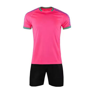 Venta al por mayor de uniformes de fútbol para los hombres logotipo personalizado transpirable fútbol Jersey y pantalones cortos conjunto equipo deportivo ropa de entrenamiento a granel - Product Image 1