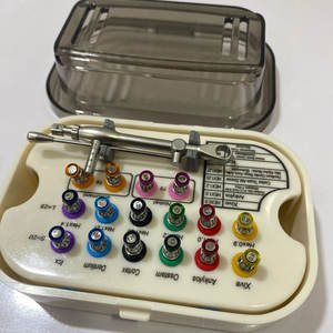 Kit de controlador de mano de restauración protésica Universal quirúrgica Dental Manual de alta calidad herramientas de instrumento de implante Dental al por mayor - Product Image 1