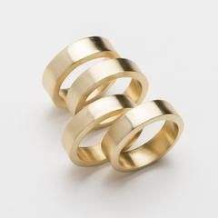 Ronds de serviette décoratifs en laiton avec un design moderne et une finition dorée pour une décoration de table à manger élégante - Product Image 6