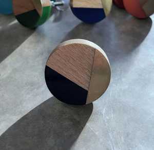 Tiradores de puerta de latón de resina de madera de alta moda, embalaje personalizado para baño, dormitorio, sala de estar, armario de cocina, piezas de utensilios de cocina - Product Image 5