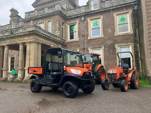 RTV-X1140W-H ไฟฟ้า4WD ยูทิลิตี้800cc ไฟฟ้าจาก UTV Kubota ประสิทธิภาพสูงได้รับการรับรอง EPA EEC - Product Image 4