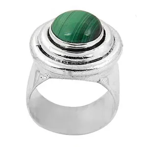Bague en argent sterling 925 avec malachite tendance pour femmes - Bijou tendance et élégant - Product Image 1