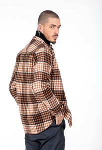 Venta al por mayor: Chaqueta casual de invierno fina con cuello redondo y botones para hombre, estilo streetwear con patchwork, cortavientos, para venta al por mayor en la UE. - Product Image 4