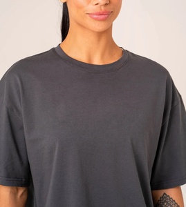 Vente chaude marque personnalisée 100% coton t-shirt pour les femmes en gros coupe ample respirant t-shirt uni pour l'été - Product Image 3