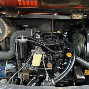 Mini-excavatrice d'occasion Doosan DX60-5B, 7 tonnes, excavatrice hydraulique sur chenilles avec moteur, pompe, haute efficacité, prix bas - Product Image 6