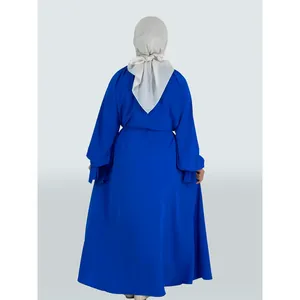 Elegante Vestido Hijab de Satén con Detalle de Correa en el Tobillo, Diseño Sencillo, Escote Alto, Silueta Recta, Cintura Natural - Product Image 2