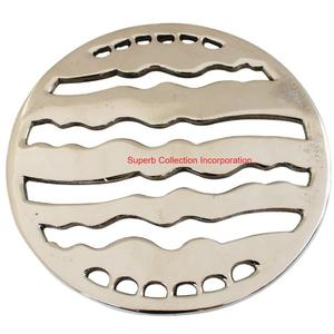 Salvamanteles decorativo de aluminio con diseño de corazón para cocina y comedor, elegante Protector de mesa plateado con recortes de corazón, el mejor precio - Product Image 3