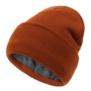 Bonnet d'hiver en acrylique doublé polaire tricoté uni chaud pour homme et femme, personnalisable avec logo, idéal pour la chasse – Collection 2026 (vente en gros) - Product Image 4