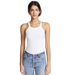 Camiseta sin mangas ajustada a medida para Mujer | Camiseta ligera sin mangas para fitness, yoga y descanso - Product Image 1