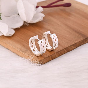 Pendientes Personalizados de Plata de Ley 925, Hechos a Mano, Chapados en Plata, Aros Lisos, Joyería Fina para Mujer, para Regalo - Product Image 4