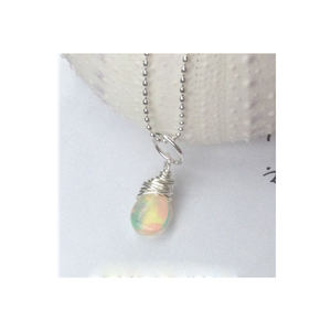 Pendentif fait à la main en argent Sterling 925 opale éthiopienne en vente au meilleur prix - Product Image 1