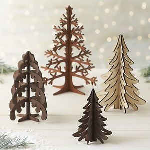 Sapin de Noël en bois pur avec des couleurs festives et un design en couches adapté aux entrées de manteaux de vacances ou aux salons - Product Image 6