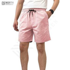Pantalones Cortos hasta la Rodilla para Hombre, Estilo Urbano, con Cintura Elástica, Logotipo Personalizable, Color y Talla a Medida, Tejido de Punto con Múltiples Bolsillos - Product Image 1