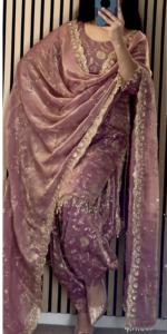 Hermoso Traje Patiala de Algodón Indio para Mujer con Detalles Hechos a Mano para Uso Diario y Estilo Moderno de Salwar Kameez Punjabi - Product Image 2